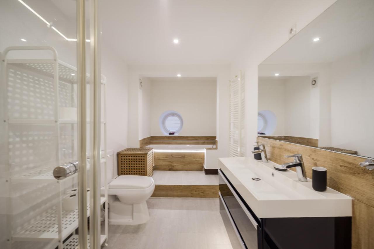 Dolly'S Duplex Home Budapest Luaran gambar